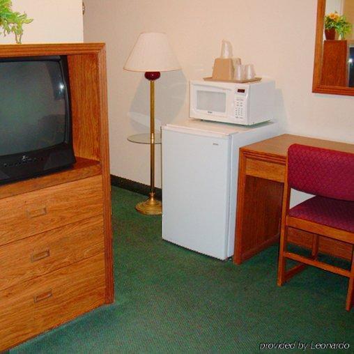 Eldon Inn Room photo